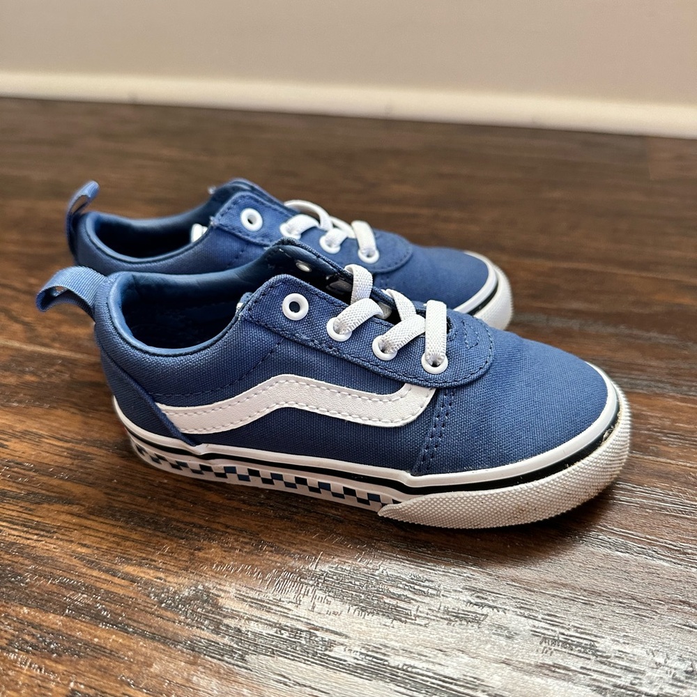 Vans toddler skater shoe size 8
